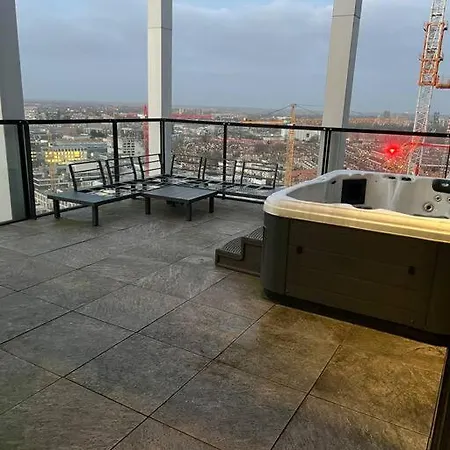 Apartment Mooi Penthouse Met Jacuzzi